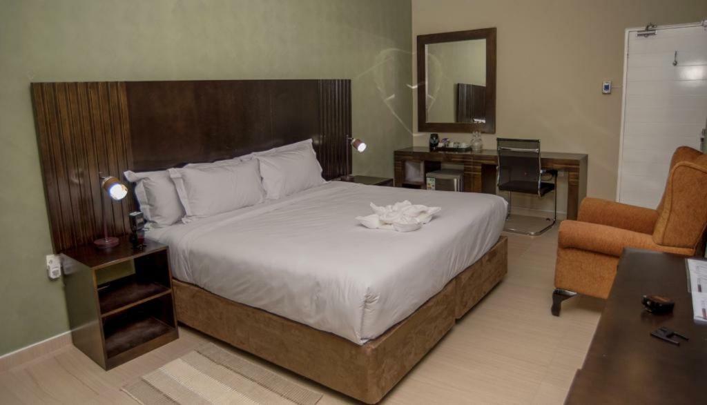 Peaconwood Boutique Villa Palapye 外观 照片