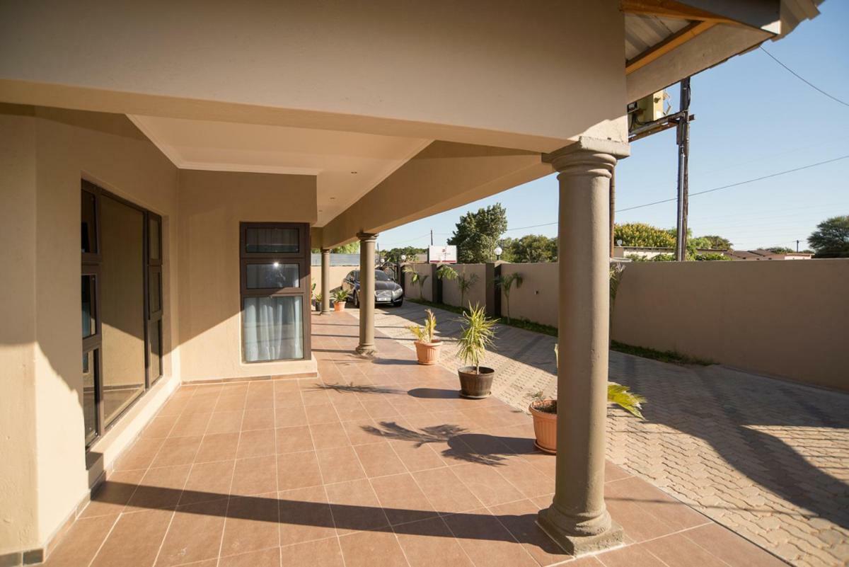 Peaconwood Boutique Villa Palapye 外观 照片